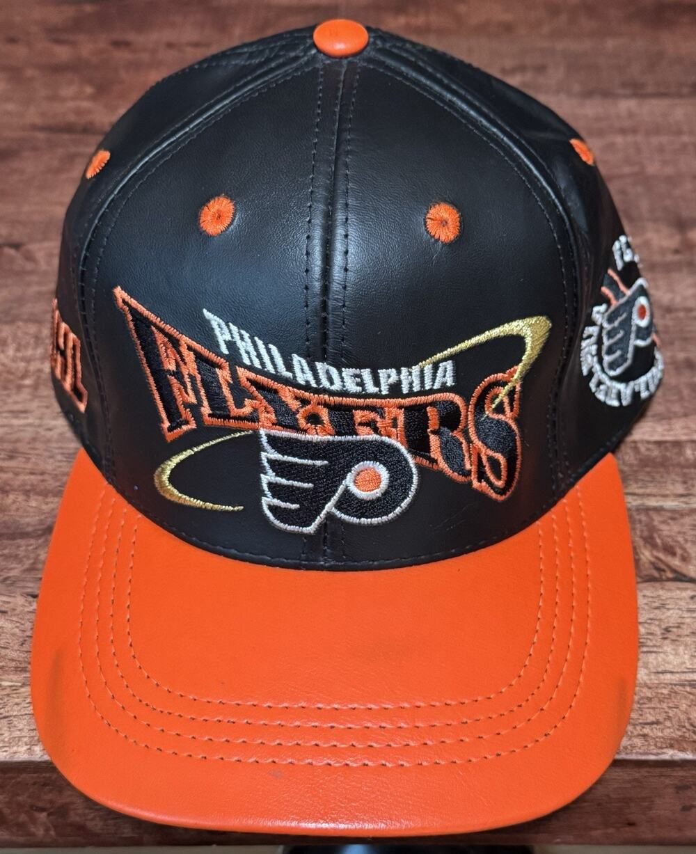 Vintage Philadelphia Flyers NHL Hockey Strap Back Hat Cap Leather Black